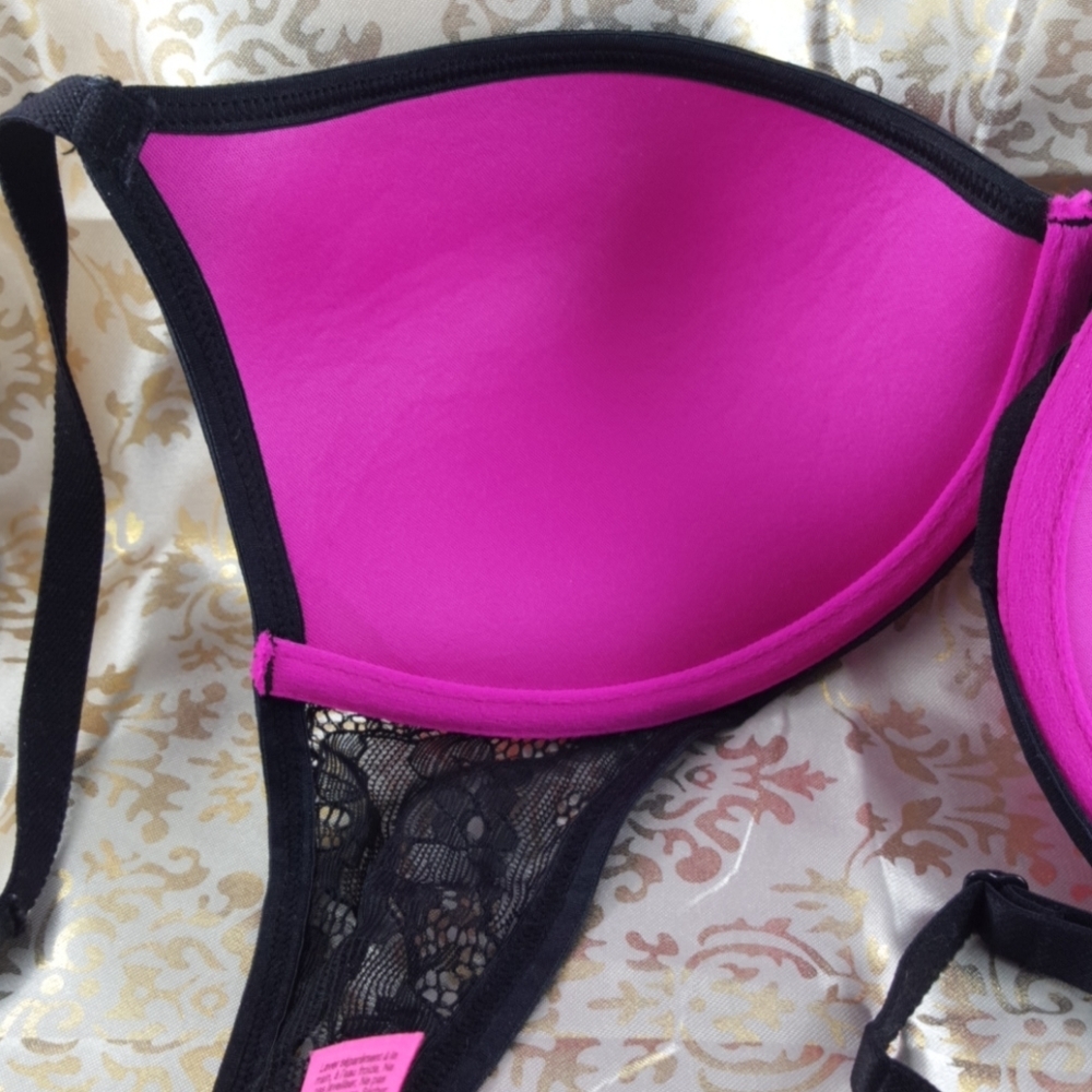 3/$30💥 La Senza Hot Pink Demi Bra (34C) - Picture 4 of 8